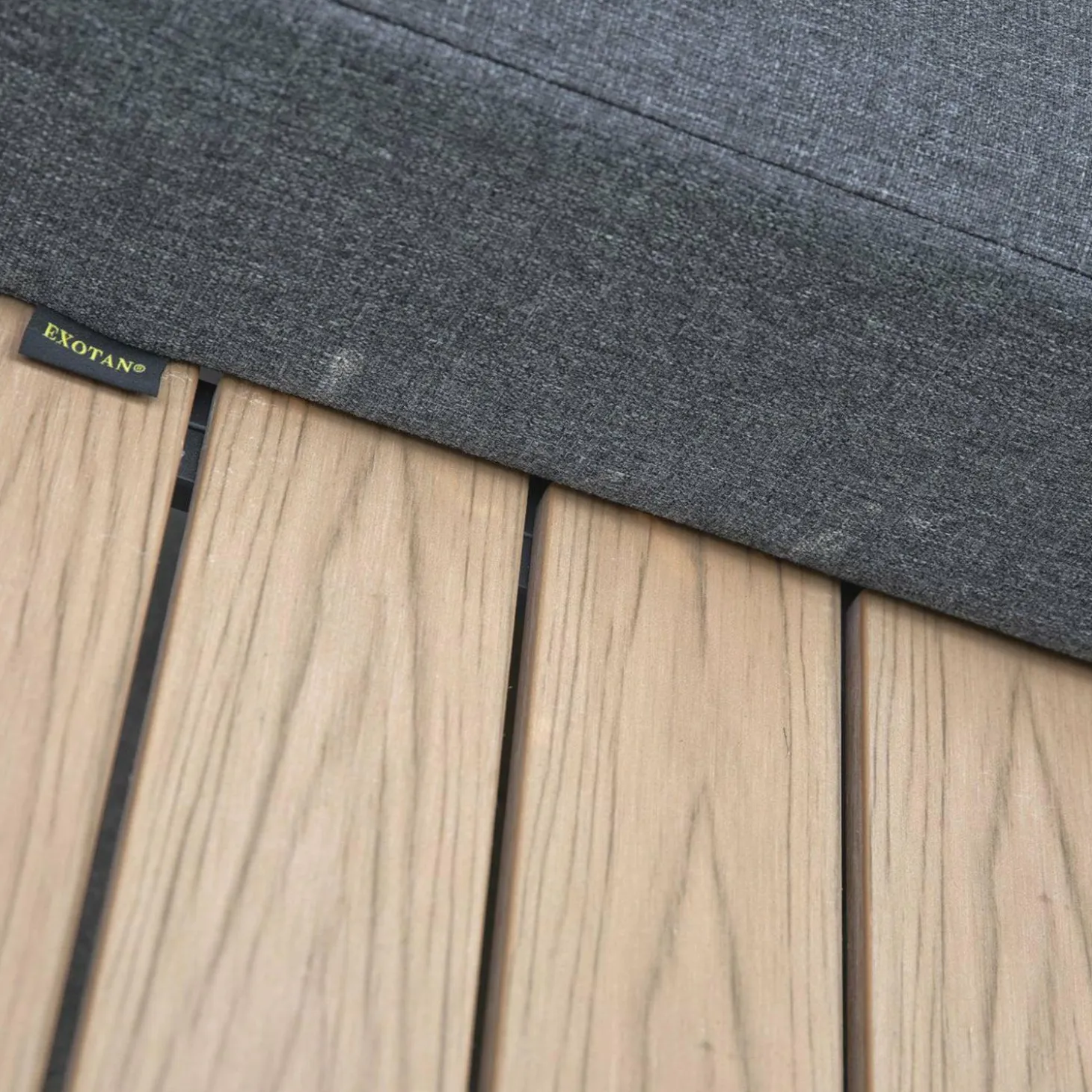 Bari loungeset aluminium polywood incl kussens donkergrijs - Loft24.nl