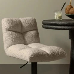 Draaibare Barstoel Vinny Bouclé - Zand (zithoogte 60-80cm) - Loft24.nl