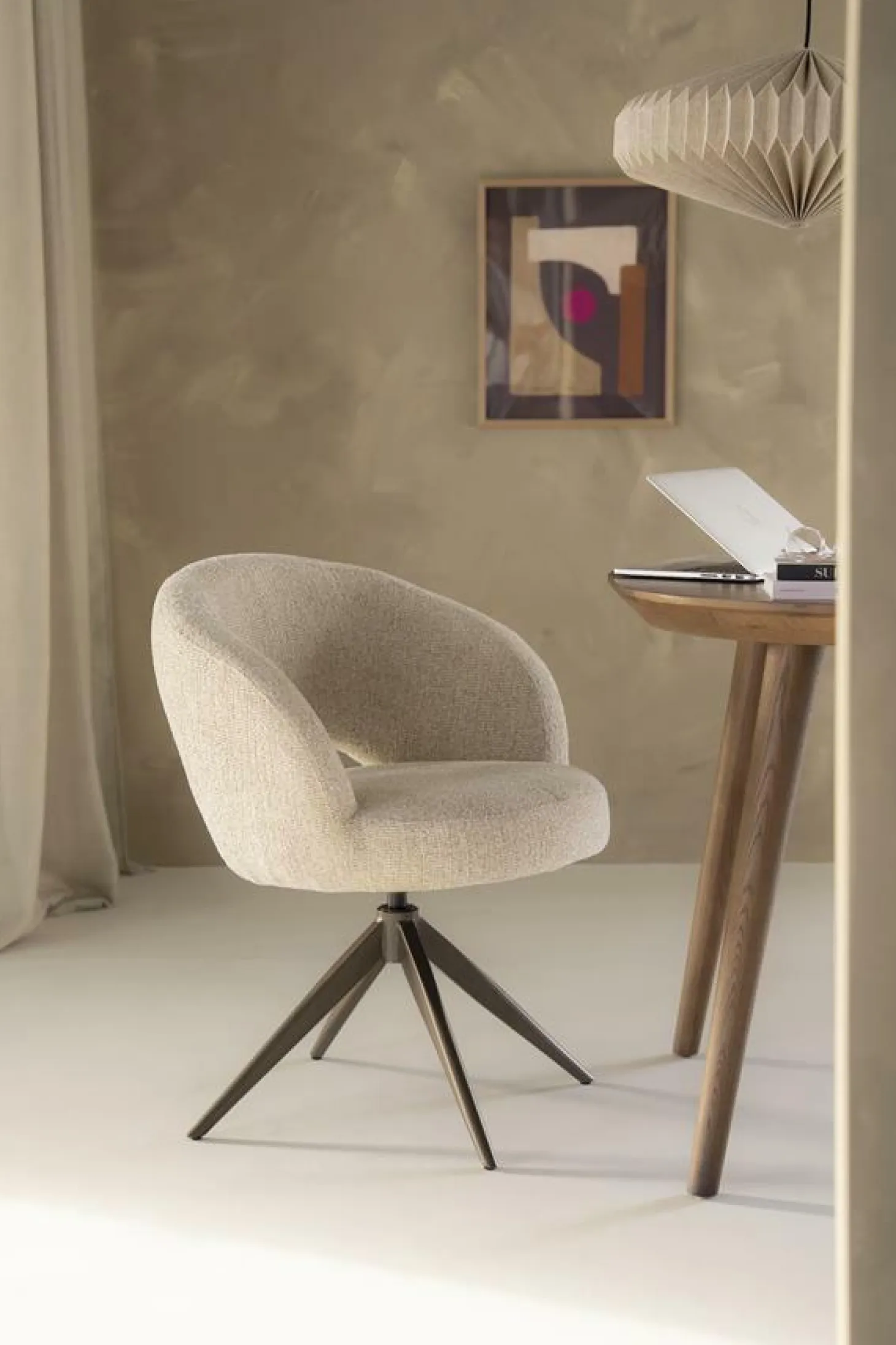 Draaibare Eetkamerstoel Alissa Bouclé - Beige - Loft24.nl