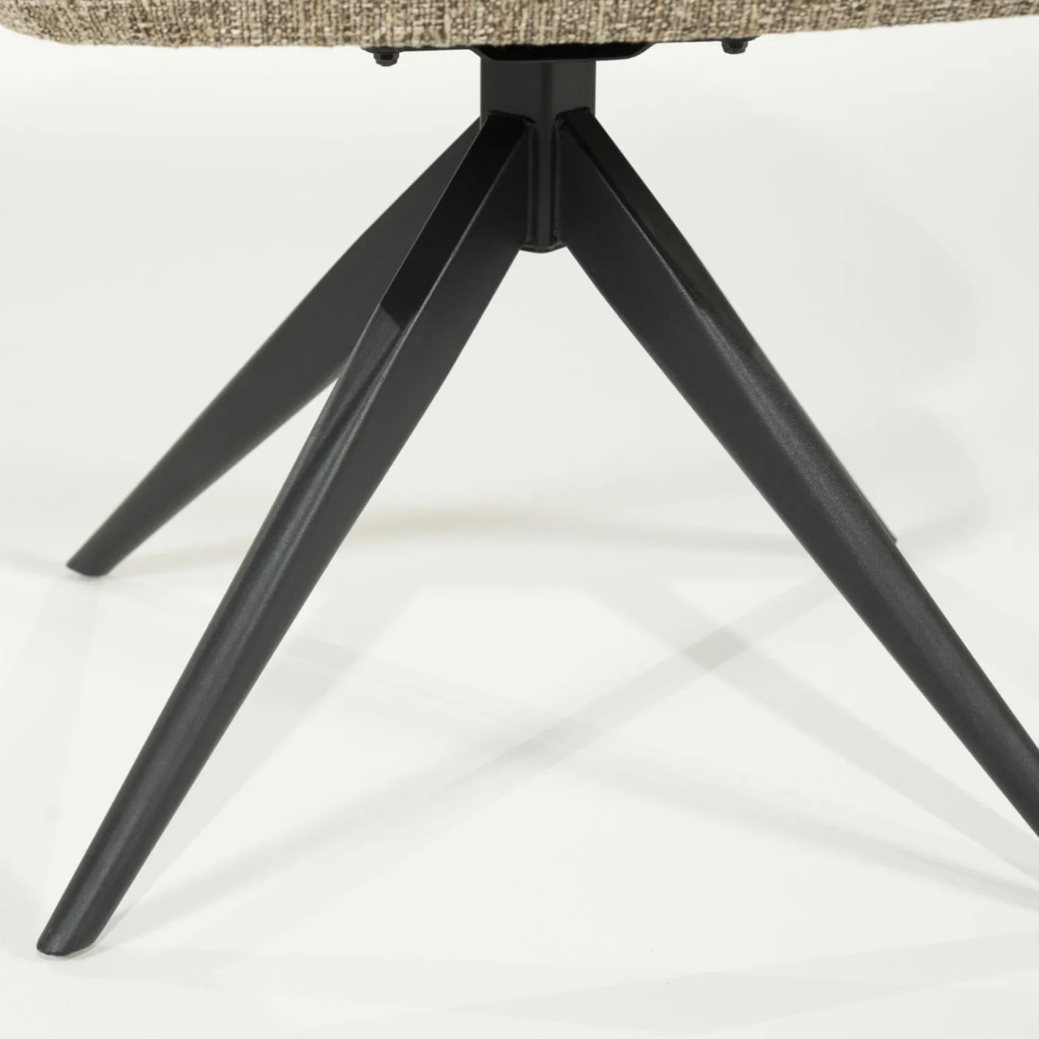 Draaibare Eetkamerstoel Connor kleur Bruin - Loft24.nl