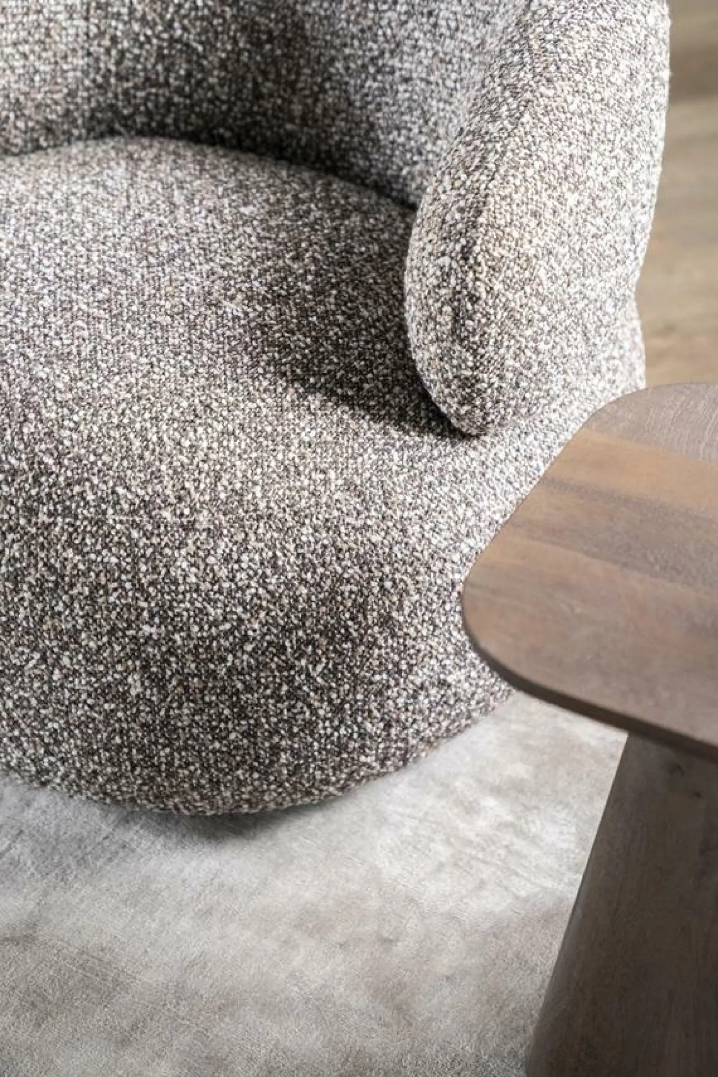 Draaibare Fauteuil Maeve - Taupe - Loft24.nl