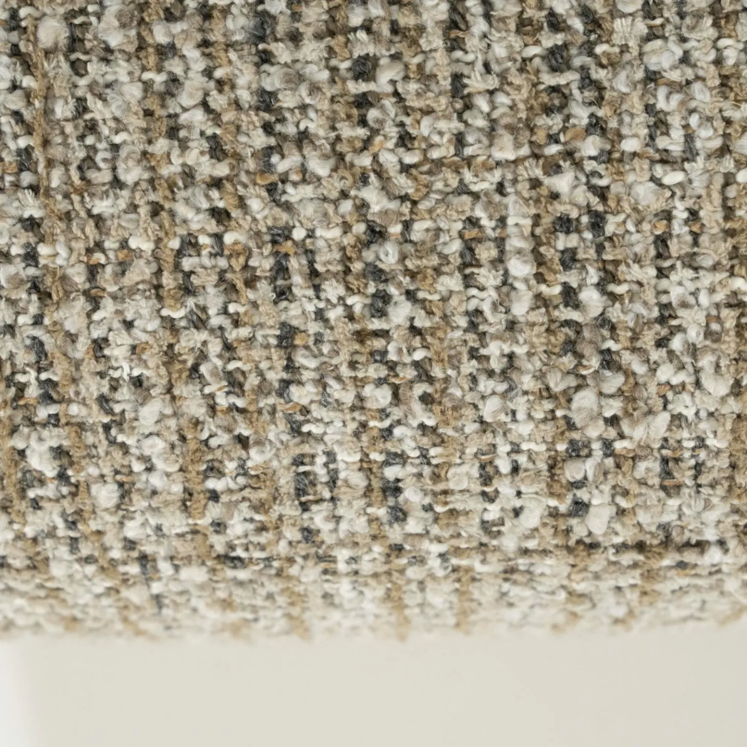 Draaifauteuil Jordan Grove Bouclé - Beige - Loft24.nl