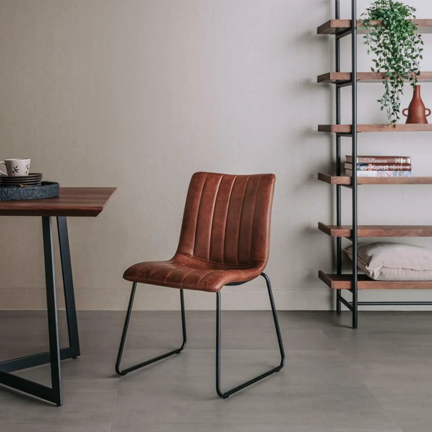 Eetkamerstoel Bunol PU Leder - Lichtbruin - Loft24.nl