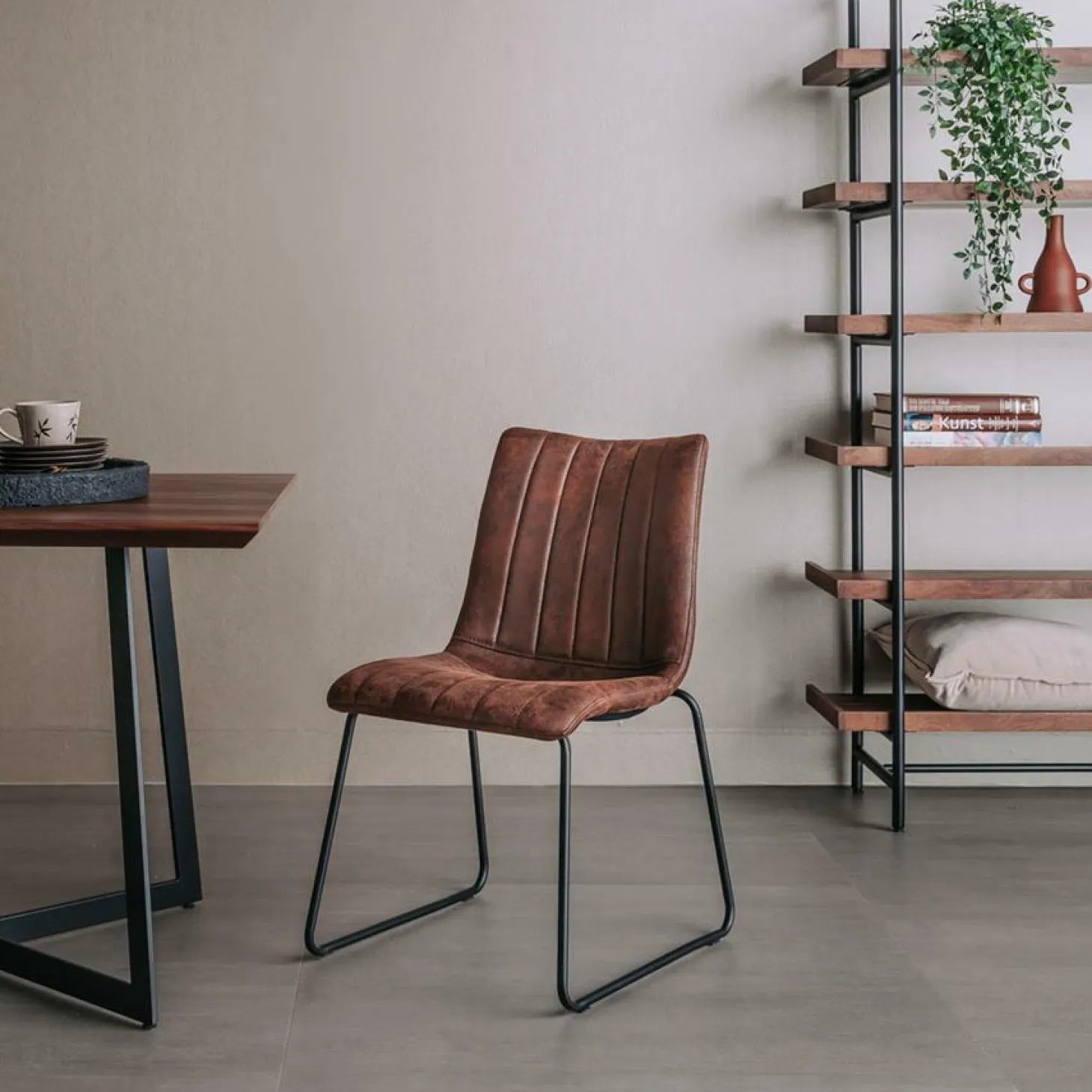 Eetkamerstoel Bunol PU Leder - Donkerbruin - Loft24.nl