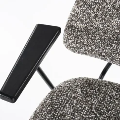 Eetkamerstoel Jon met armleuning - Taupe - Loft24.nl