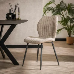 Eetkamerstoel Lindesteun - Bouclé zand - Loft24.nl
