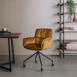 Eetkamerstoel Saronno Velvet met wielen - Geel - Loft24.nl