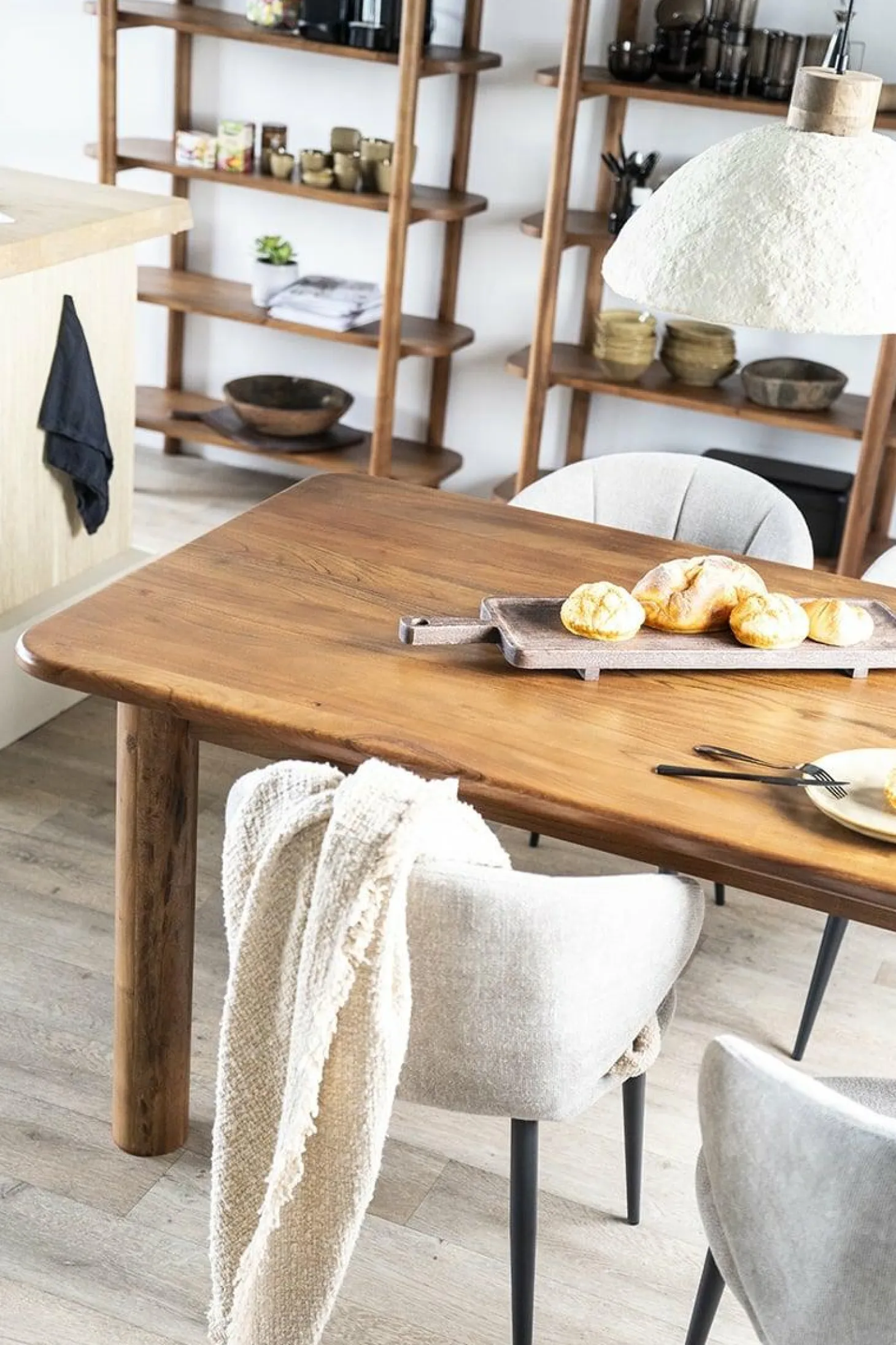 Eettafel Julian Acaciahout - 300x100cm - Loft24.nl