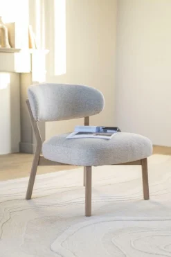 Fauteuil Mikky Eikenhout en stof Taupe / Naturel - Loft24.nl