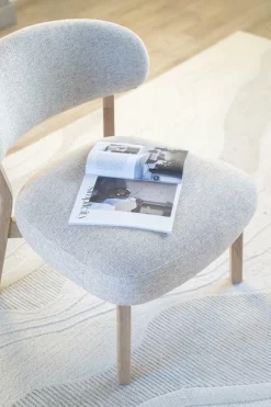 Fauteuil Mikky Eikenhout en stof Taupe / Naturel - Loft24.nl