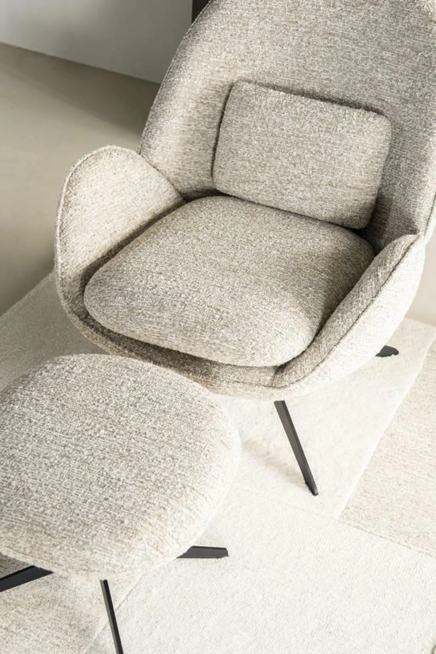 Fauteuil Ryan Met hocker Bouclé - Beige - Loft24.nl