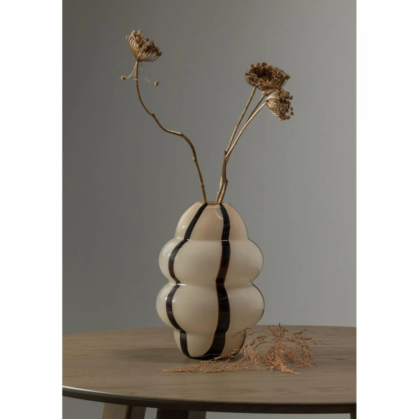 Kency vaas glas met streep naturel/zwart - Loft24.nl