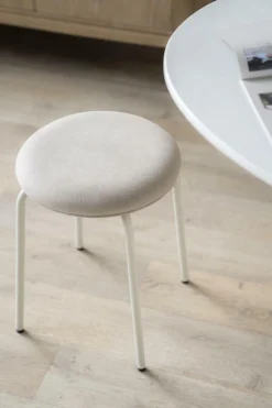 Kruk Skola - Beige (zithoogte 47 cm) - Loft24.nl