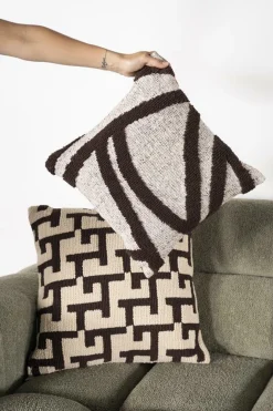 Kussen Majani - Donkerbruin - Loft24.nl