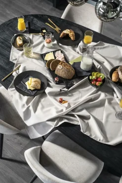 Ovale Eettafel Aron Mangohout Zwart - 250cm - Loft24.nl