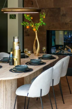 Ovale Eettafel La Cantera 240 x 110 cm - Travertin - Loft24.nl