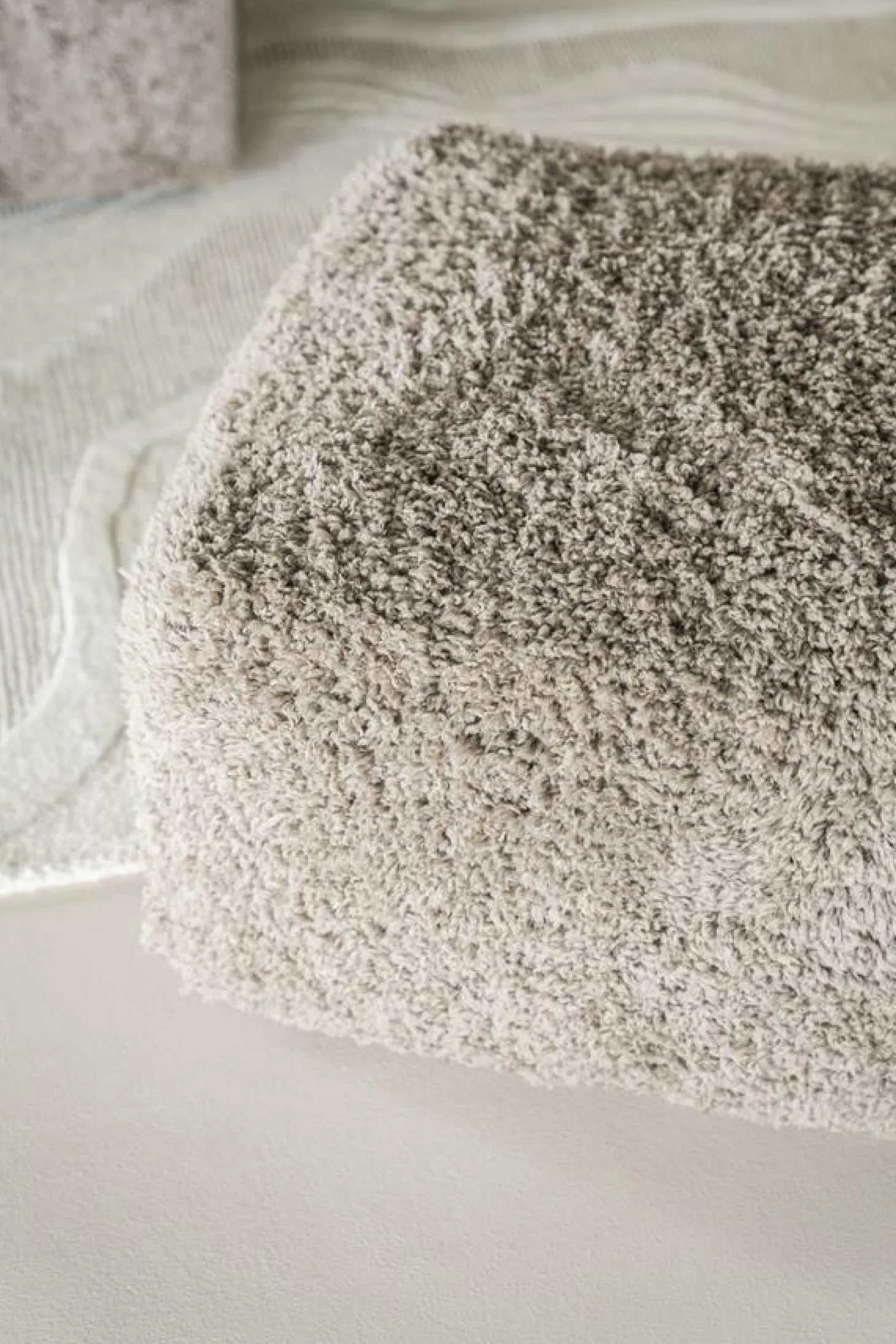 Poef Fez 60 x 60 cm - Taupe - Loft24.nl