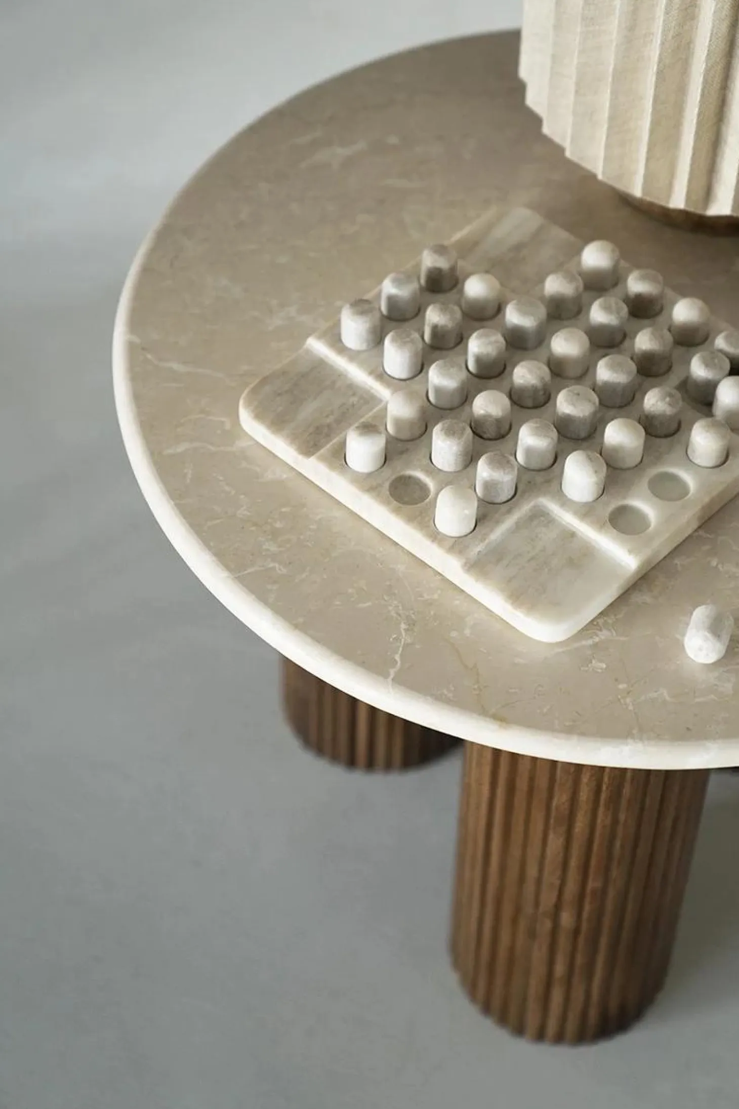 Ronde Bijzettafel Xavi Marmer en Mangohout - 60cm - Loft24.nl
