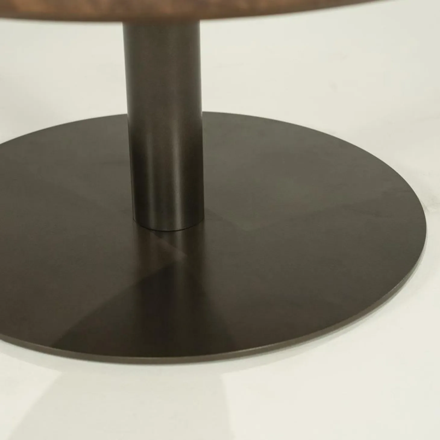 Ronde Salontafel Esila Mangohout 80cm - Loft24.nl