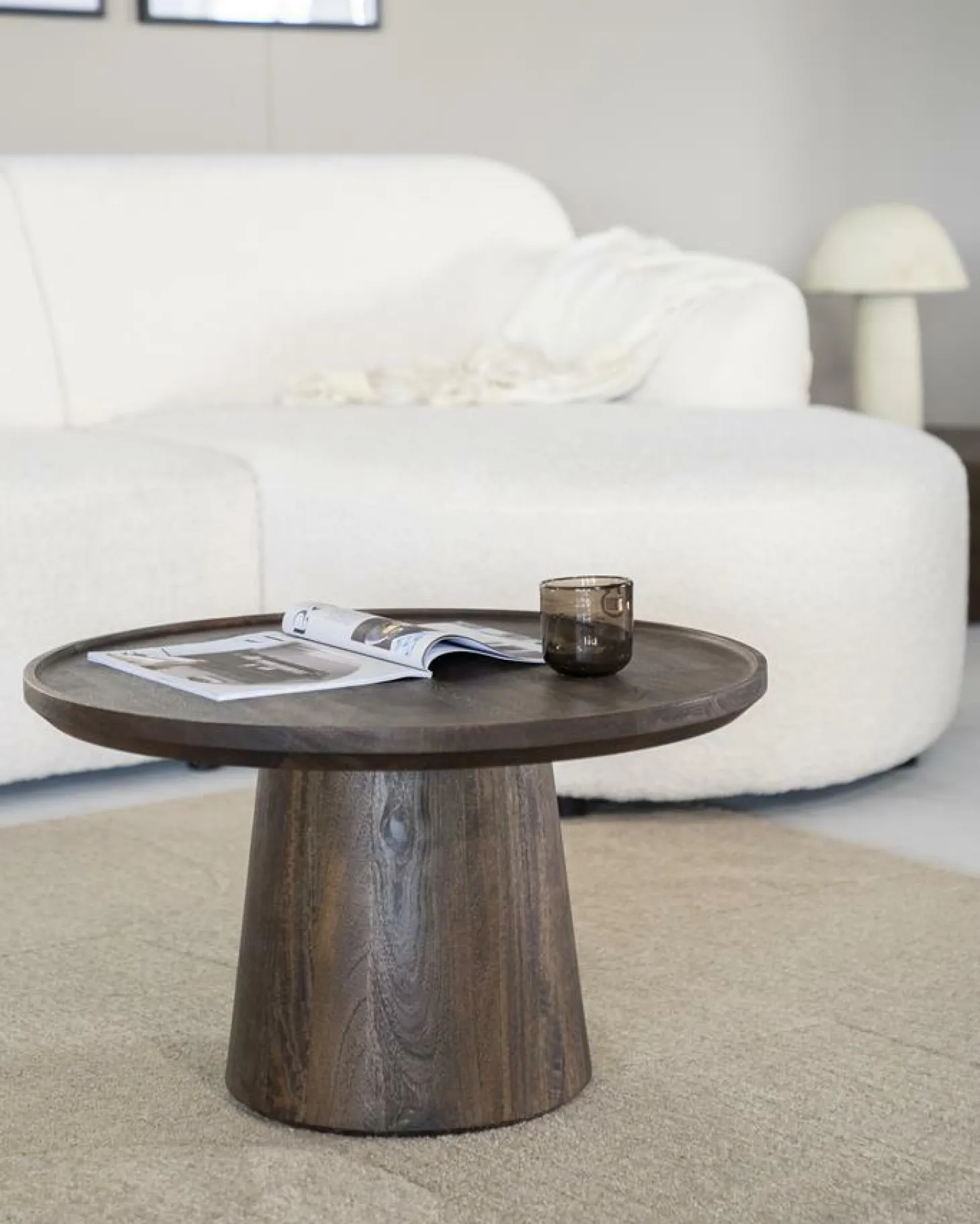 Ronde Salontafel Ron Mangohout 66 cm - Bruin - Loft24.nl