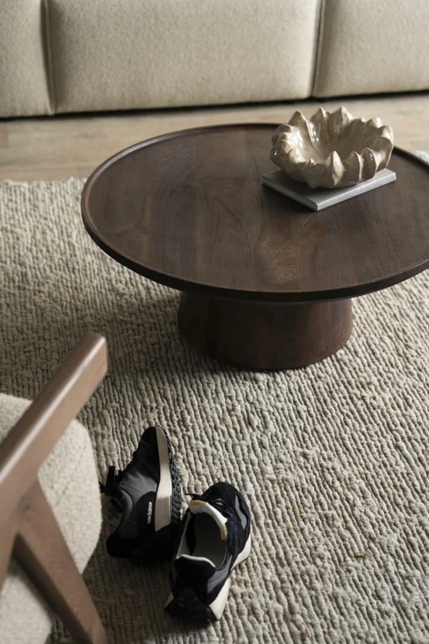 Ronde Salontafel Ron Mangohout 80 cm - Bruin - Loft24.nl