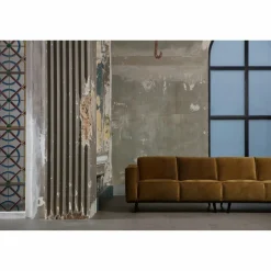 Statement 4-zits bank 280 cm fluweel honinggeel - Loft24.nl