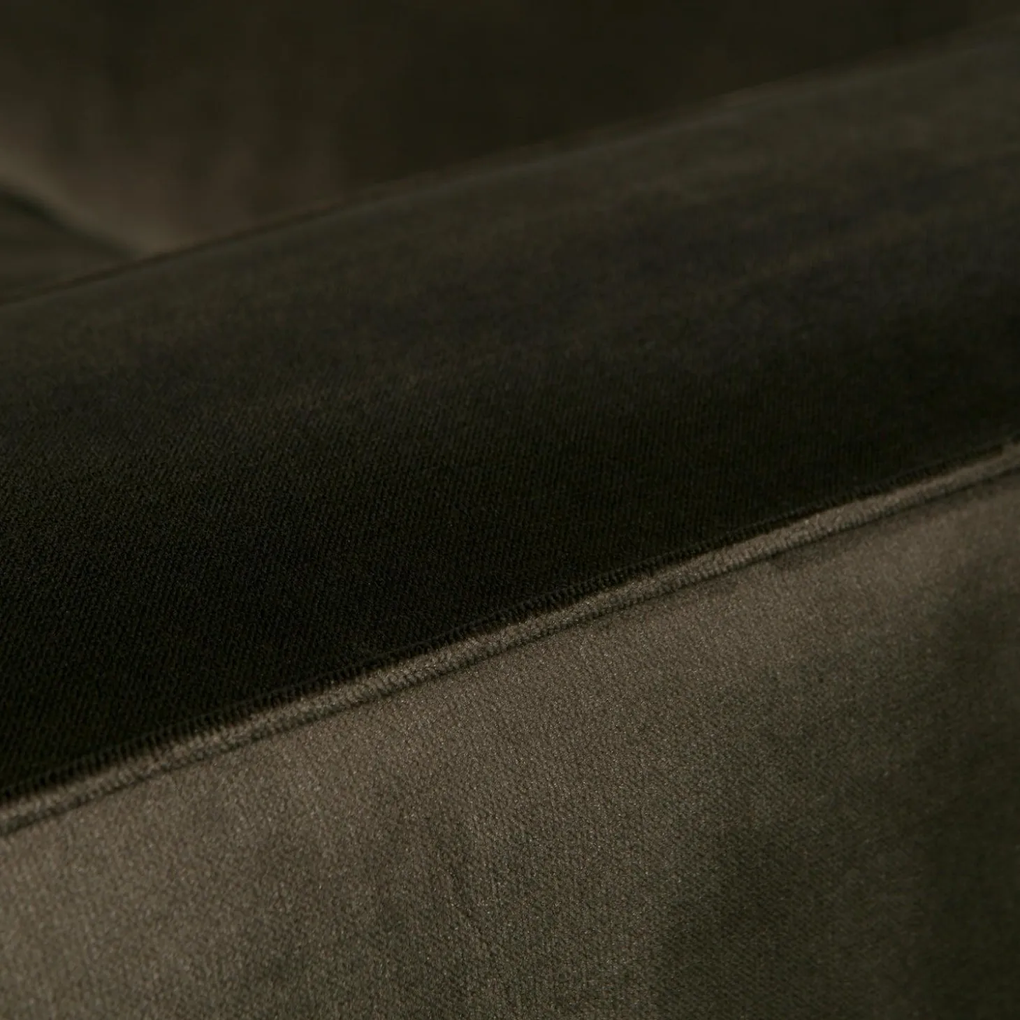 Statement 4-zits bank 280 cm fluweel warm groen - Loft24.nl