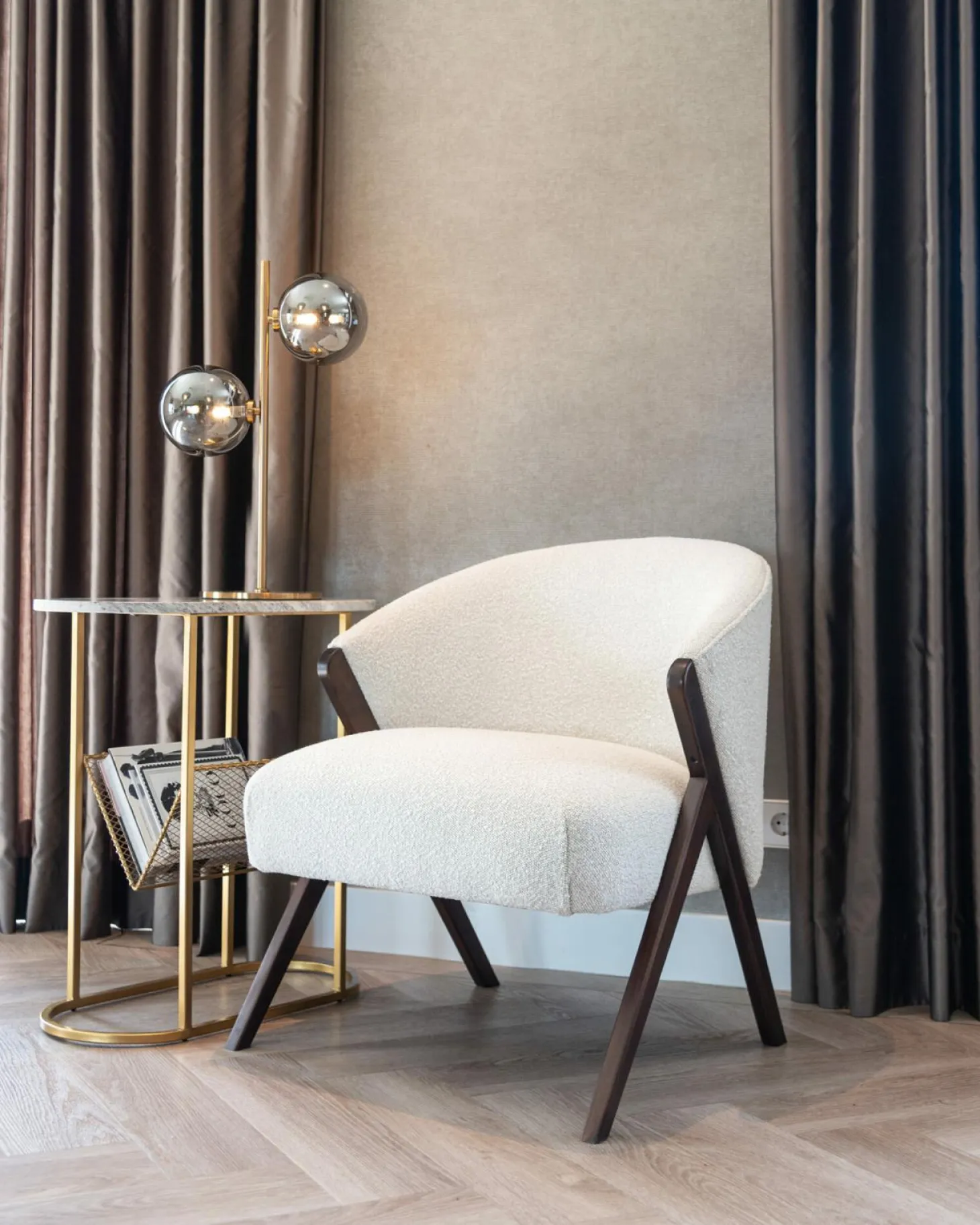 Tafellamp Lise 2-lamps kleur Brushed Gold - Loft24.nl