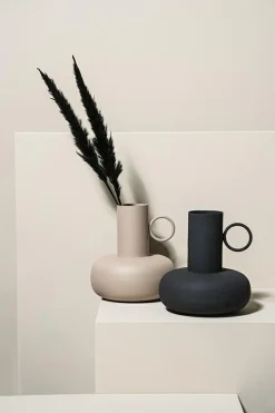 Vaas Bell Lichtbruin 23 cm - Loft24.nl