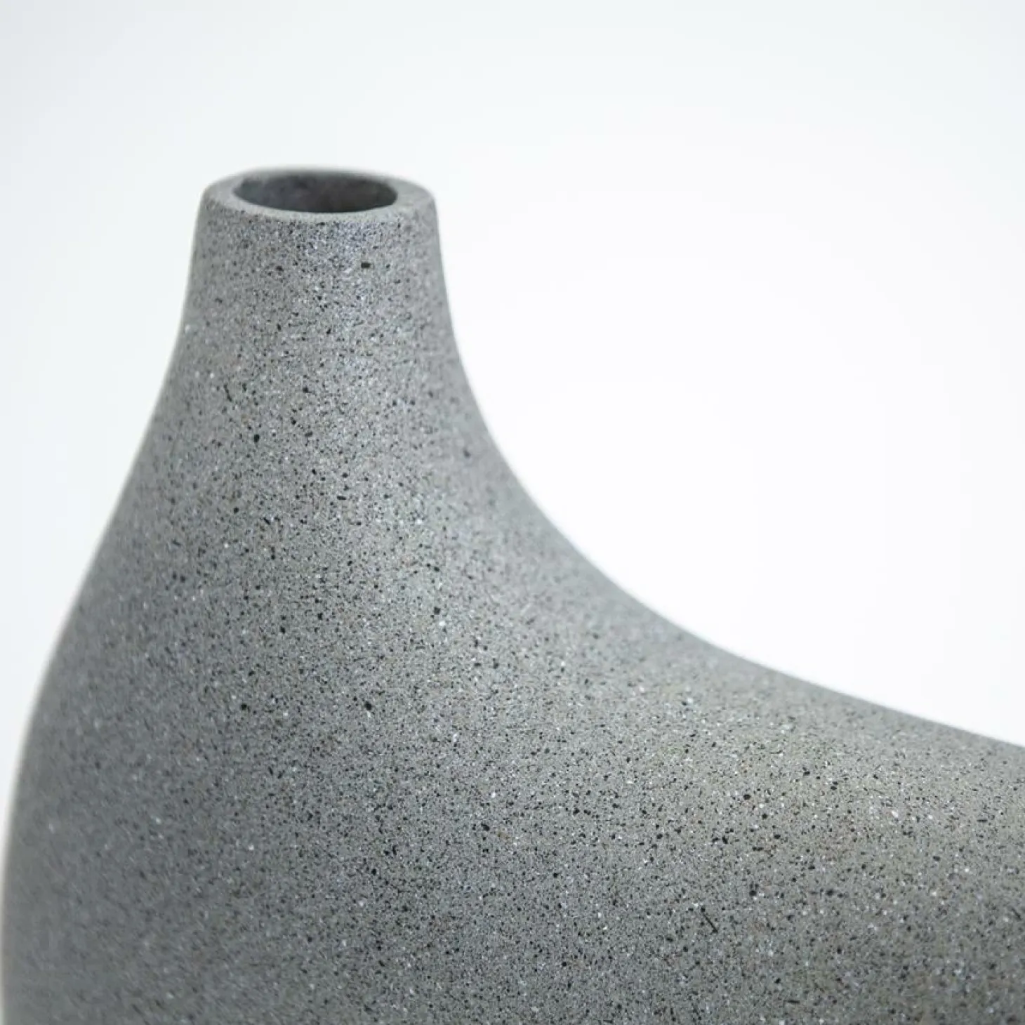 Vaas Momo medium - grijs - Loft24.nl