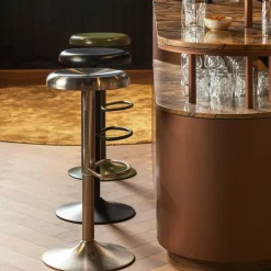 Verstelbare Barkruk Isaac - Warm groen - Loft24.nl