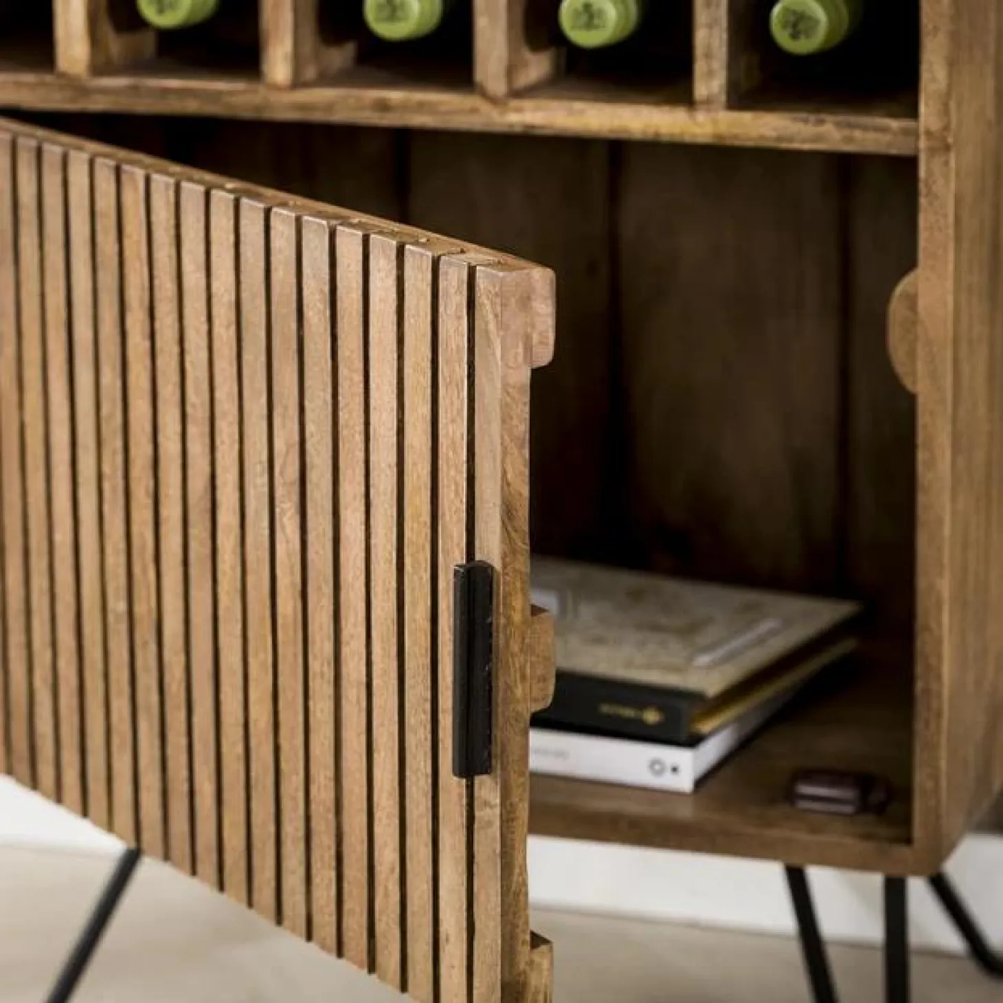 Wijnkast Tweak Mangohout voor 15 flessen - Loft24.nl